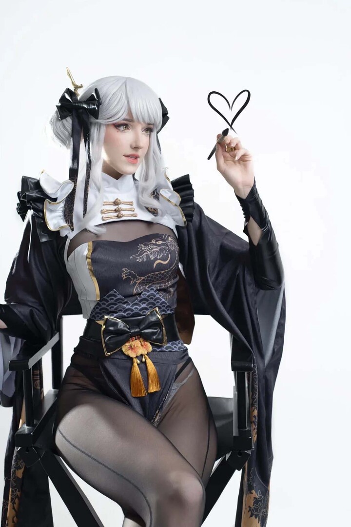 Ảnh Cosplay Blanc NIKKE (15)