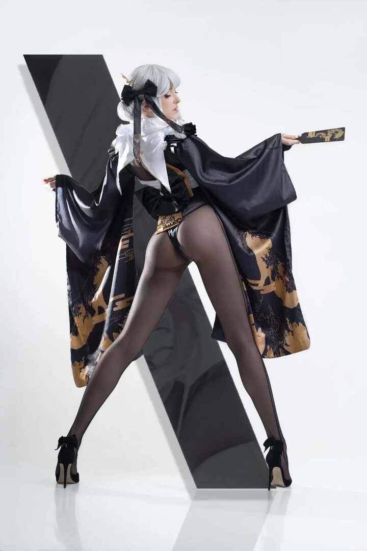 Ảnh Cosplay Blanc NIKKE (29)