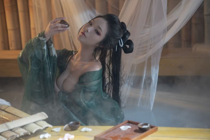 Ảnh Cosplay Cổ Trang Liễu Như Yên 18+ (6)