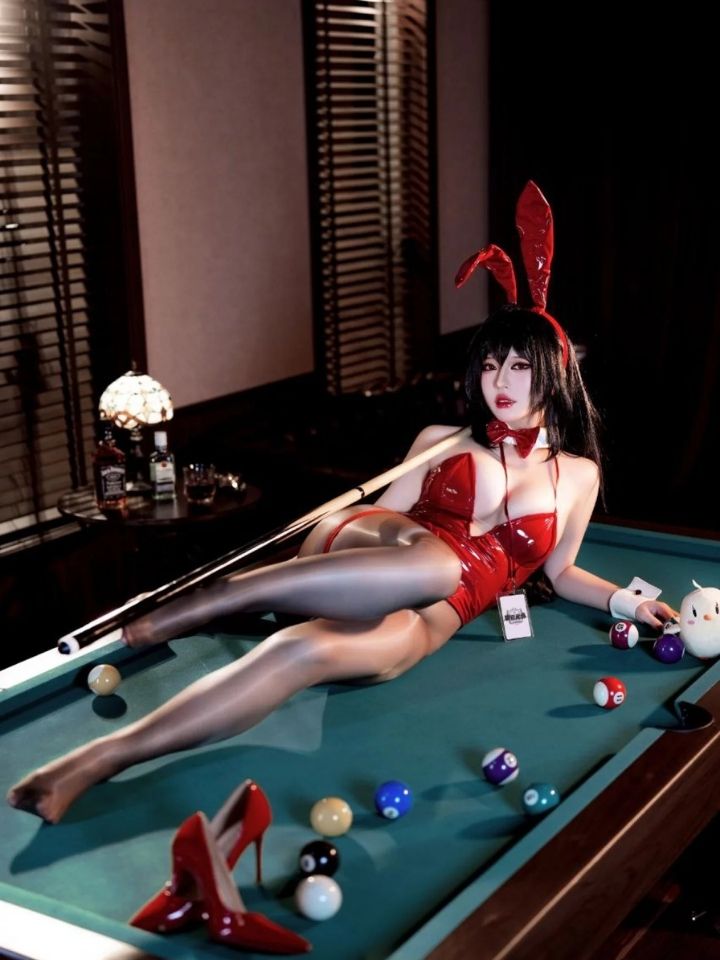 cosplay tai hô bunny