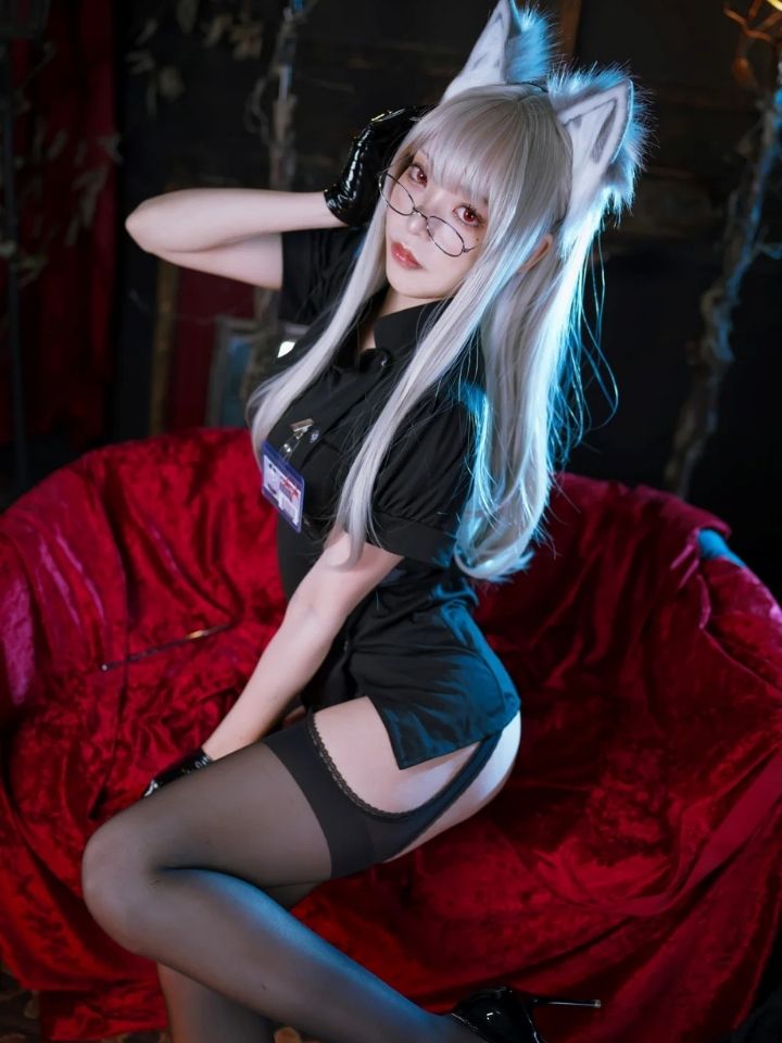 em gái tất lưới sexy