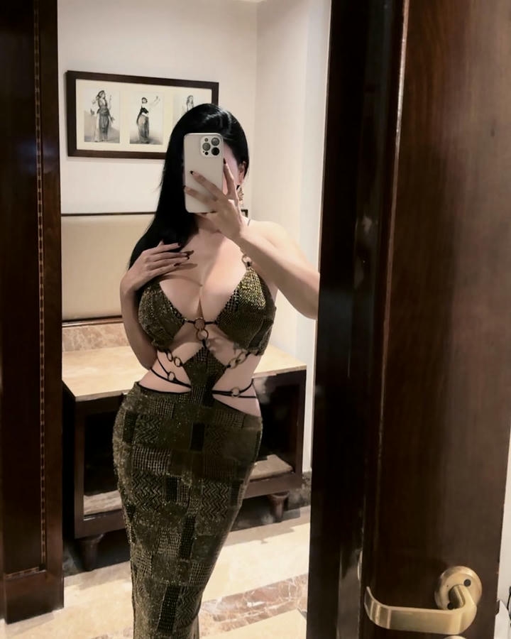 gái mặc váy bó body đẹp