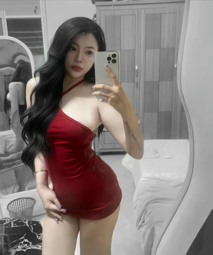 váy bó sát gợi cảm