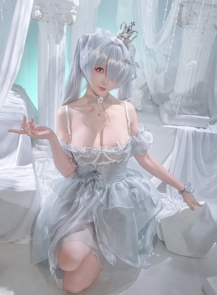 Cinderella Nikke cosplay Việt Nam