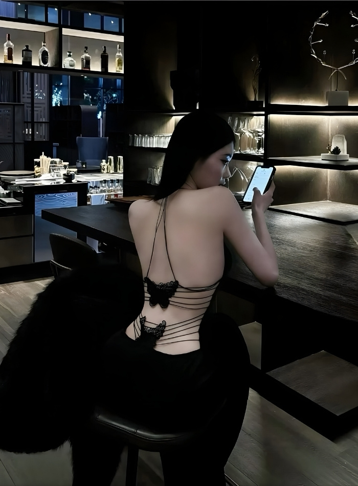 ảnh gái mặc đồ thiếu vải sexy