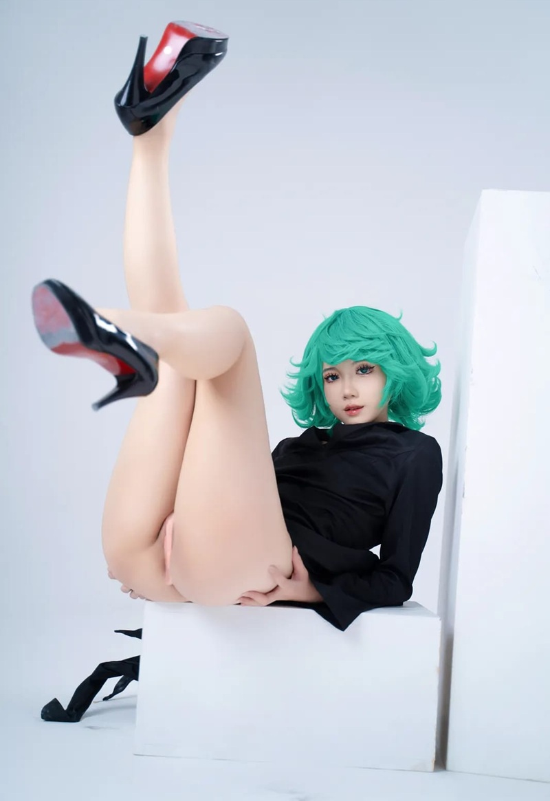 PoppaChan pose nude gợi tình