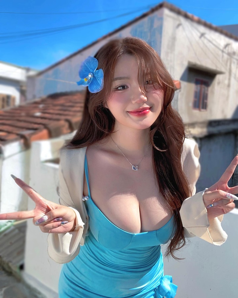 Biểu cảm dâm tiện Kamidayhehe