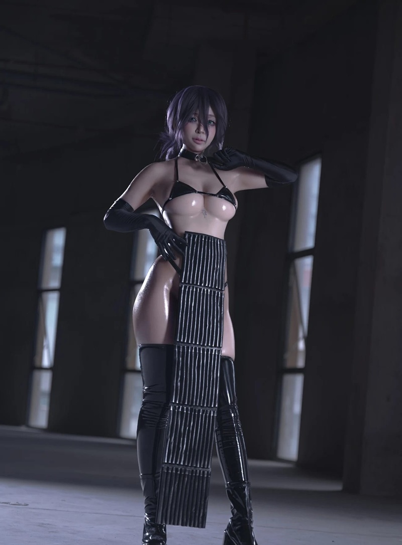 Bị bắn tinh đầy mặt