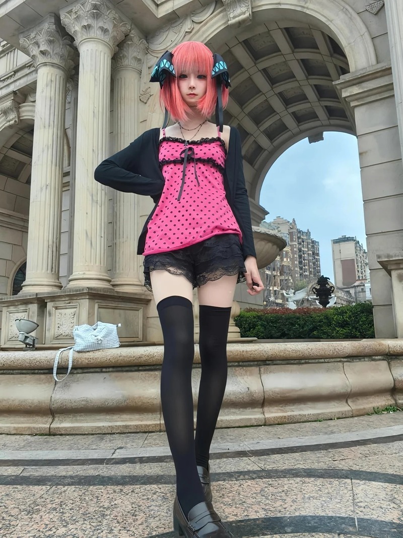 cosplay nino nakano 12
