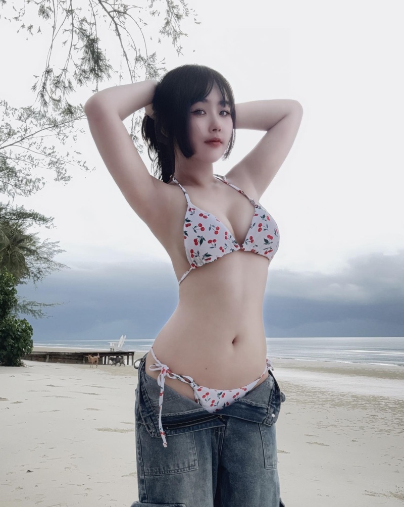 Alicejungxx Onlyfans bị bắn tinh đầy