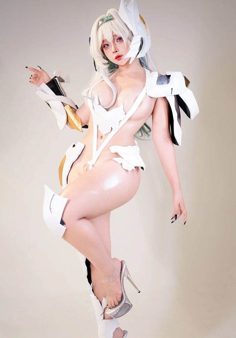 Ảnh Cosplay Firefly R34 đít tròn nâng cao khoe lỗ hồng