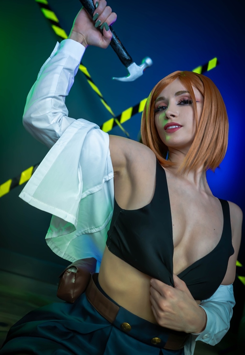 Nobara cosplay quỳ bú cặc khổng lồ sâu họng