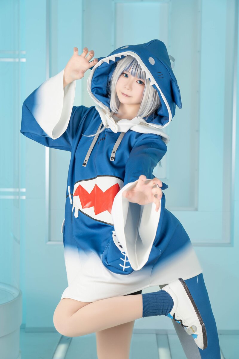 Ảnh Gái Xinh Cosplay Gawr Gura 3