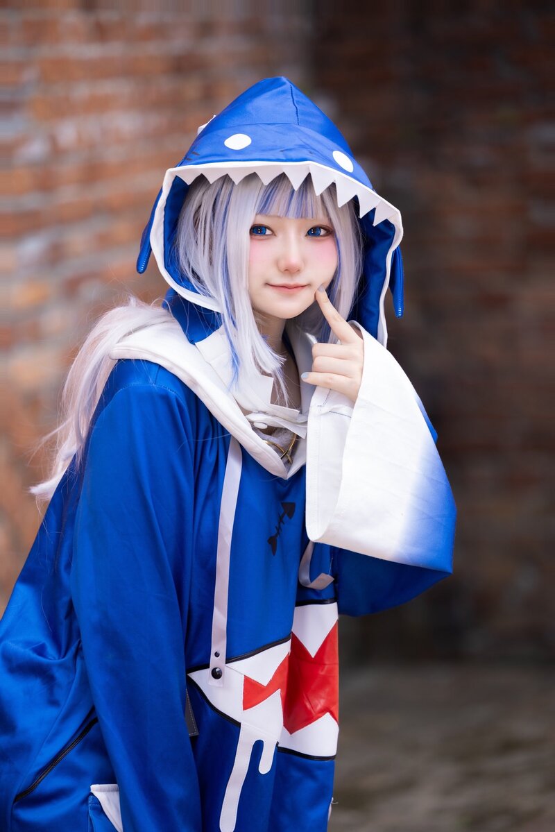 Ảnh Gái Xinh Cosplay Gawr Gura 6