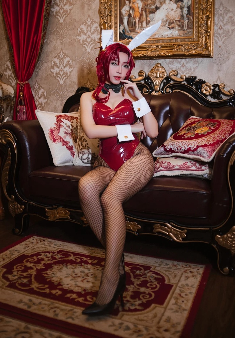 Ảnh Himeko Cosplay R34 ngực căng mọng