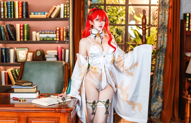 Ảnh Himeko Cosplay R34 mông tròn lẳn