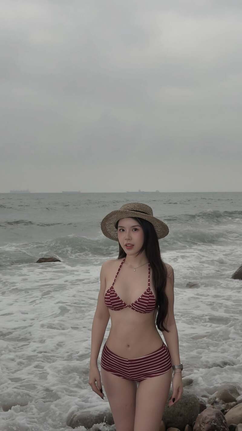 Ảnh Lê Thị Phượng (Đan Phượng Shop) bikini 10