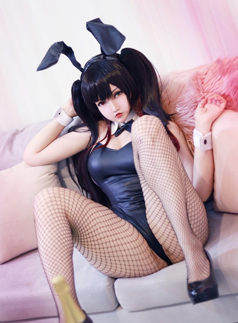 Ảnh Cosplay Kurumi Tokisaki R34 lồn hồng hào ướt át