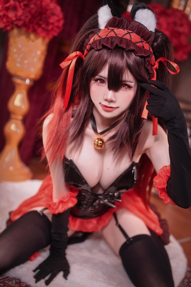 Ảnh Cosplay Kurumi Tokisaki R34 bú cu ngon lành