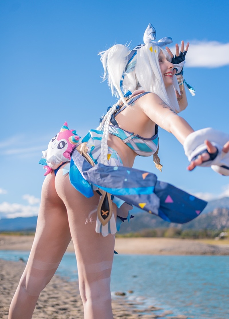 Ảnh Cosplay Mualani R34 vú căng mọng