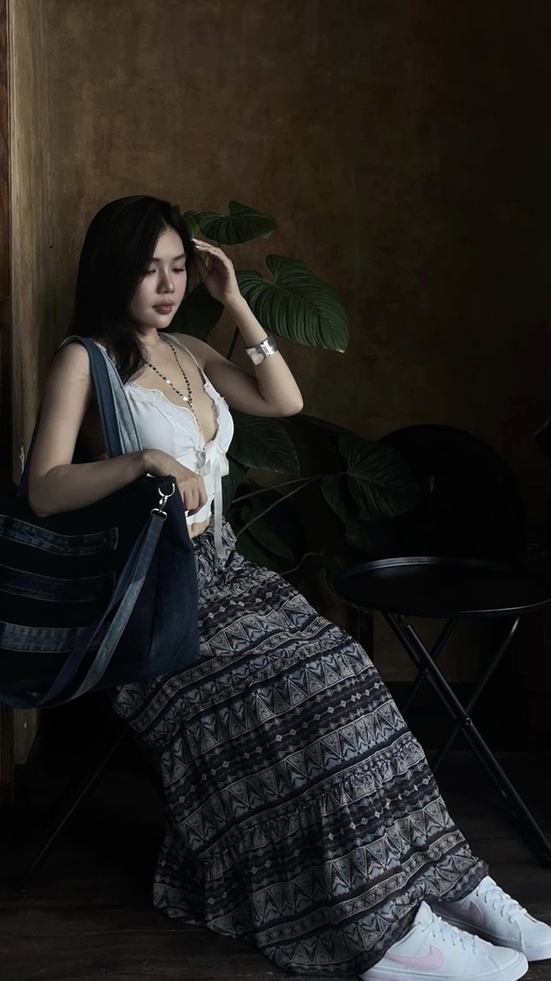 Ảnh Bảo Trinh quần lót ướt sũng