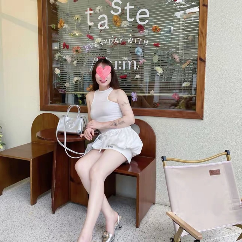 Ảnh Bảo Trinh vú to lắc lư
