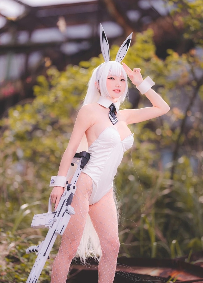 Blanc Nikke Cosplay R34 sexy áo sơ mi trắng ướt át