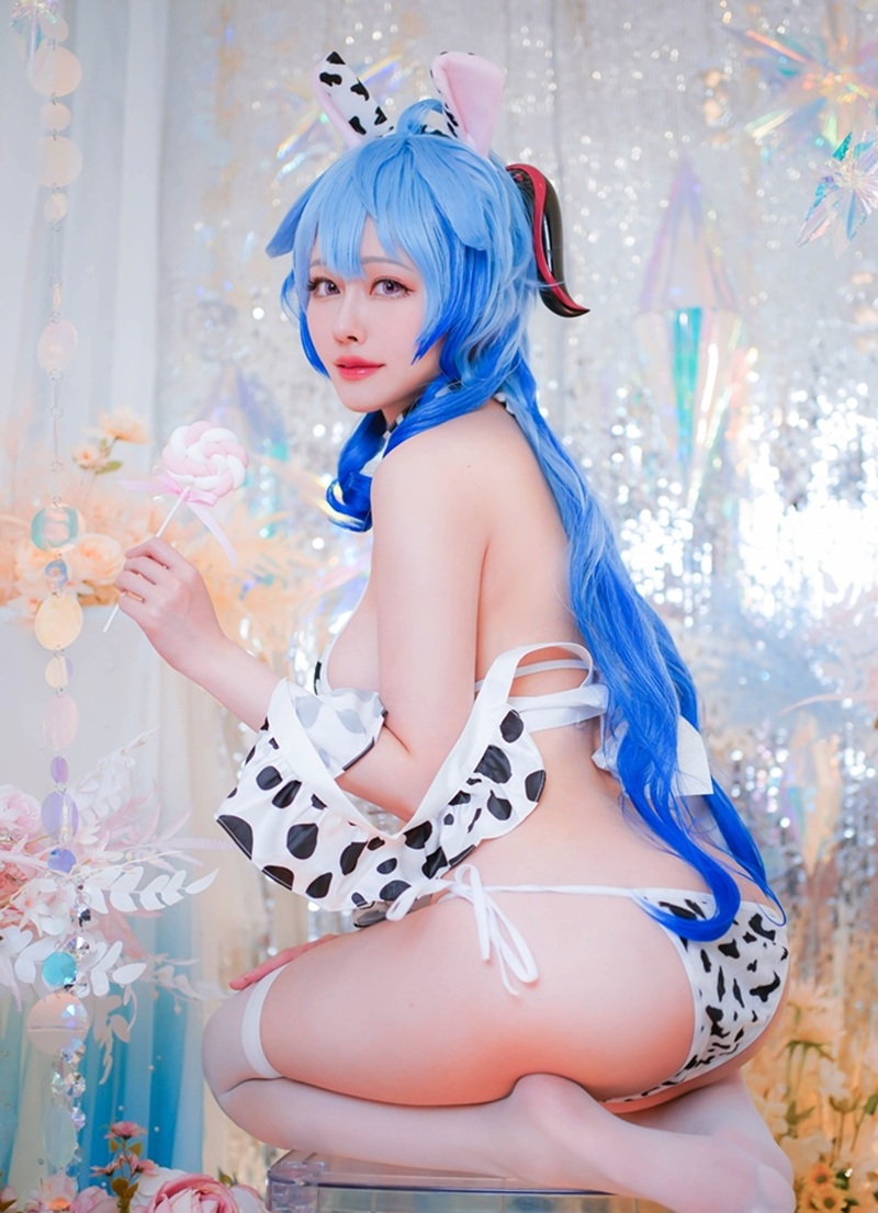 Ảnh Cosplay Ganyu cosplay dâm đãng nhìn mời gọi