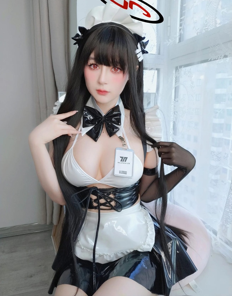 Tsukatsuki Rio nứng điên cặc to xuyên lồn