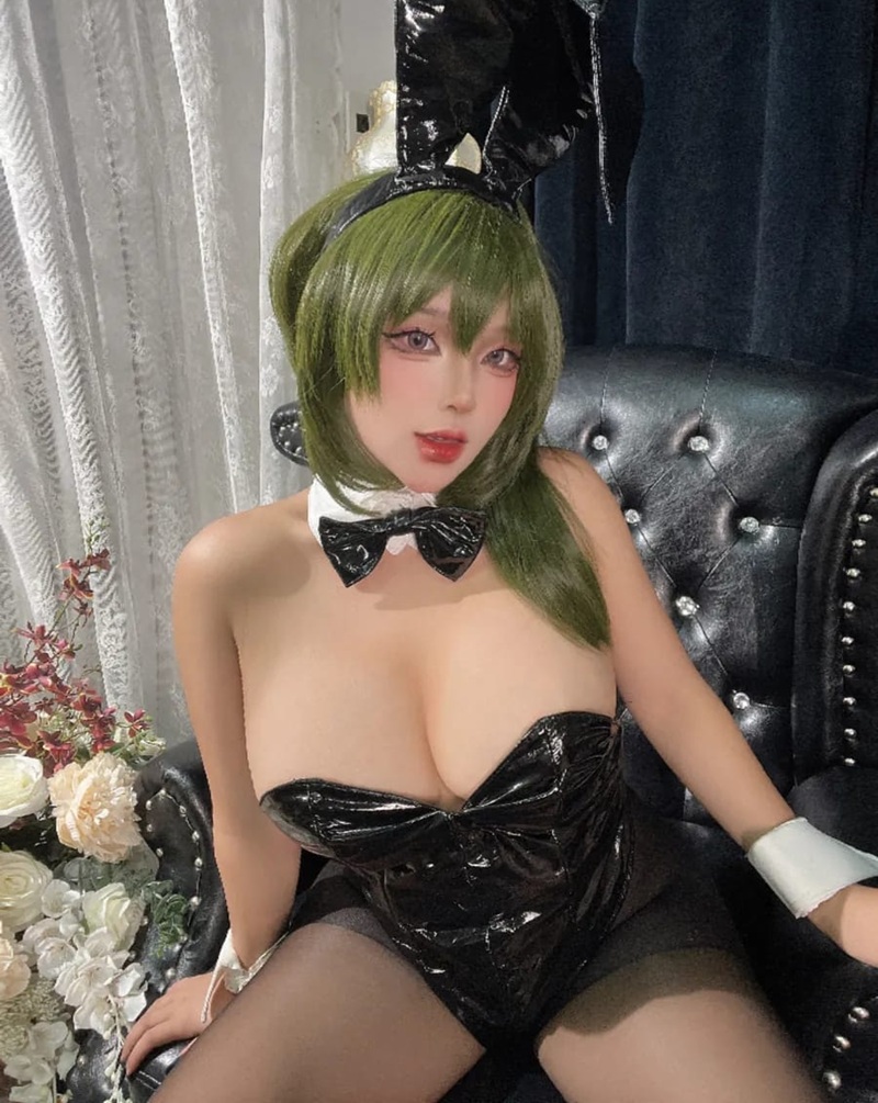 Cosplay bunny girl đen quyến rũ nhất, ánh sáng mềm mại