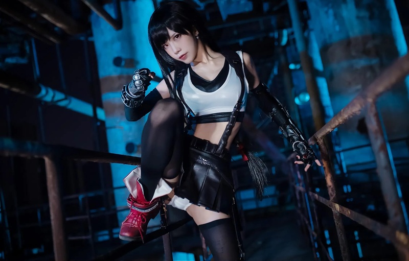 Ảnh Cosplay Tifa Lockhart R34 thủ dâm gợi cảm
