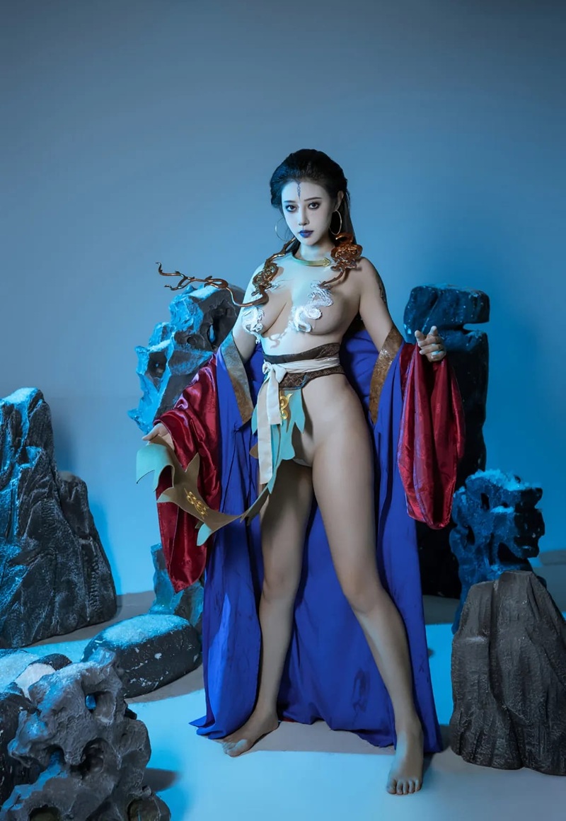 Ảnh Cosplay Black Myth Wukong liếm môi trêu ngươi dâm