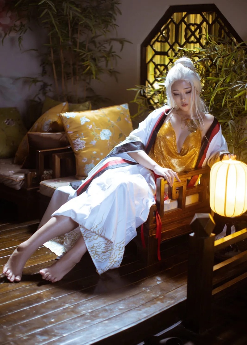 Ảnh Cosplay Black Myth Wukong liếm cặc nuốt tinh dâm