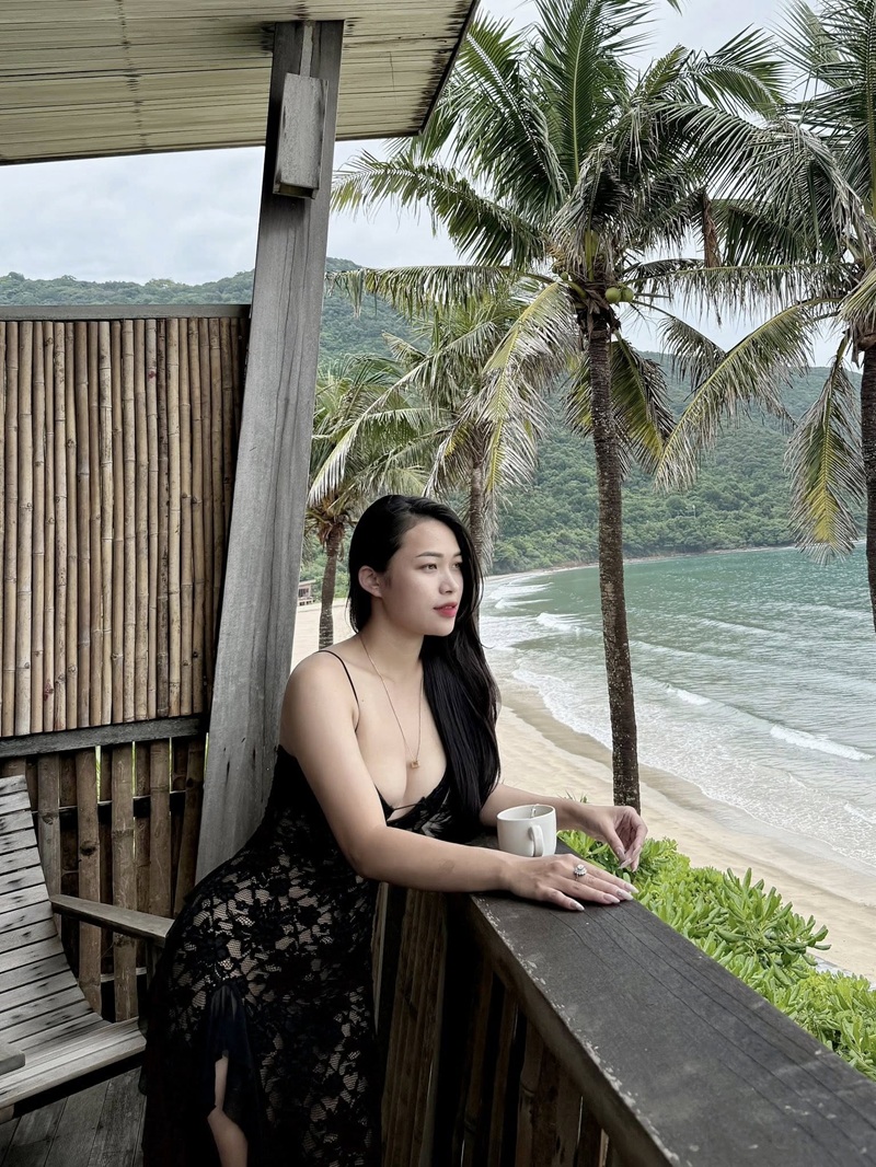 Ảnh Kiều Oanh So Hot tắm vòi sen