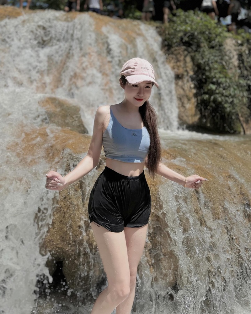Ảnh Nguyễn Trà My Mii Baby lồn ướt át thèm cặc