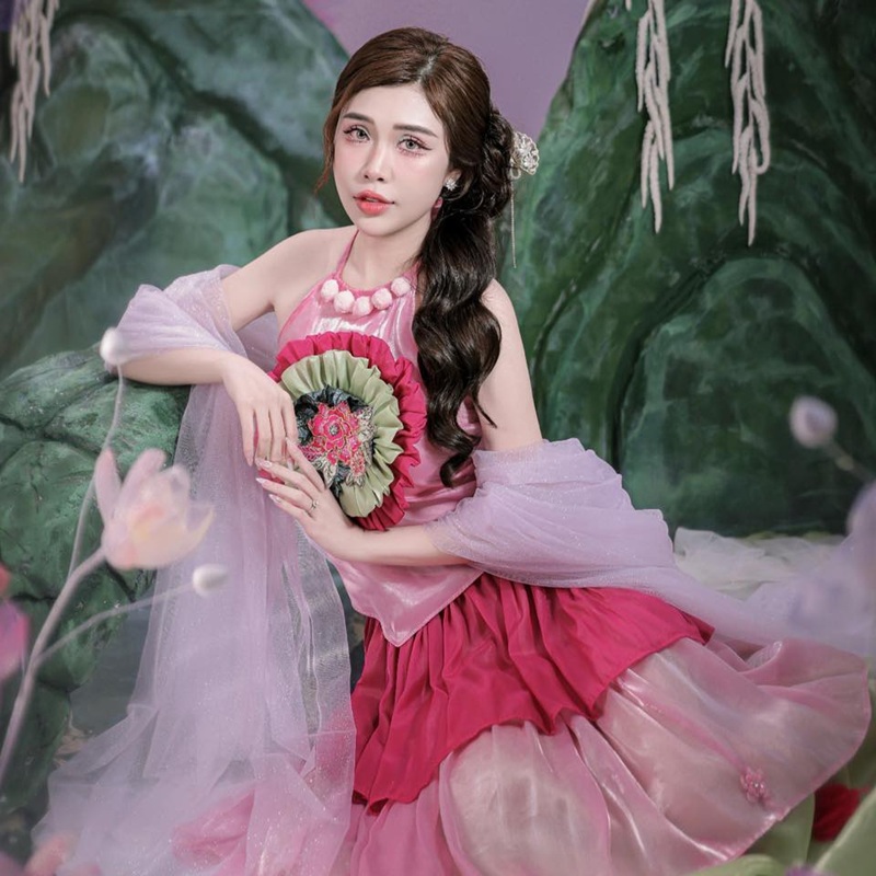 Tinh nóng tràn đầy miệng Pinky Bảo Trân