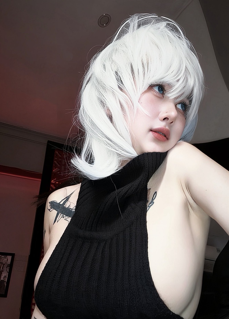 Hot girl Thúy Quỳnh body cong cong gợi tình