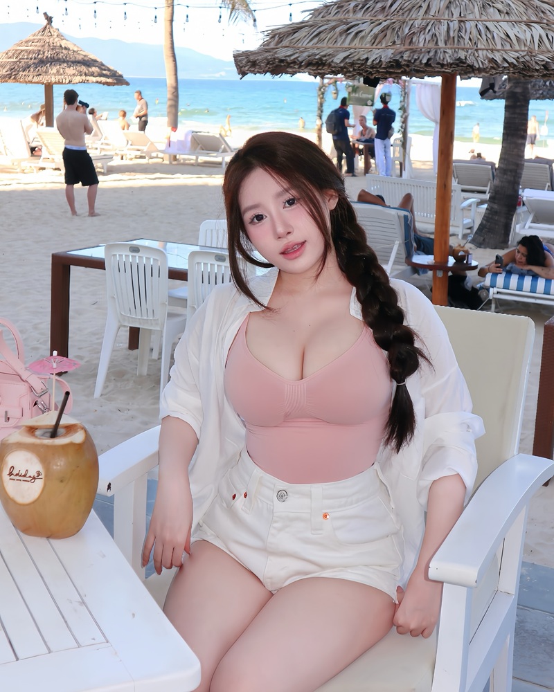 Địt hậu mạnh TikToker Trà Giang