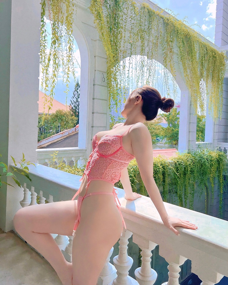 Xuxu Miss You hot girl KOL Việt Nam quyến rũ