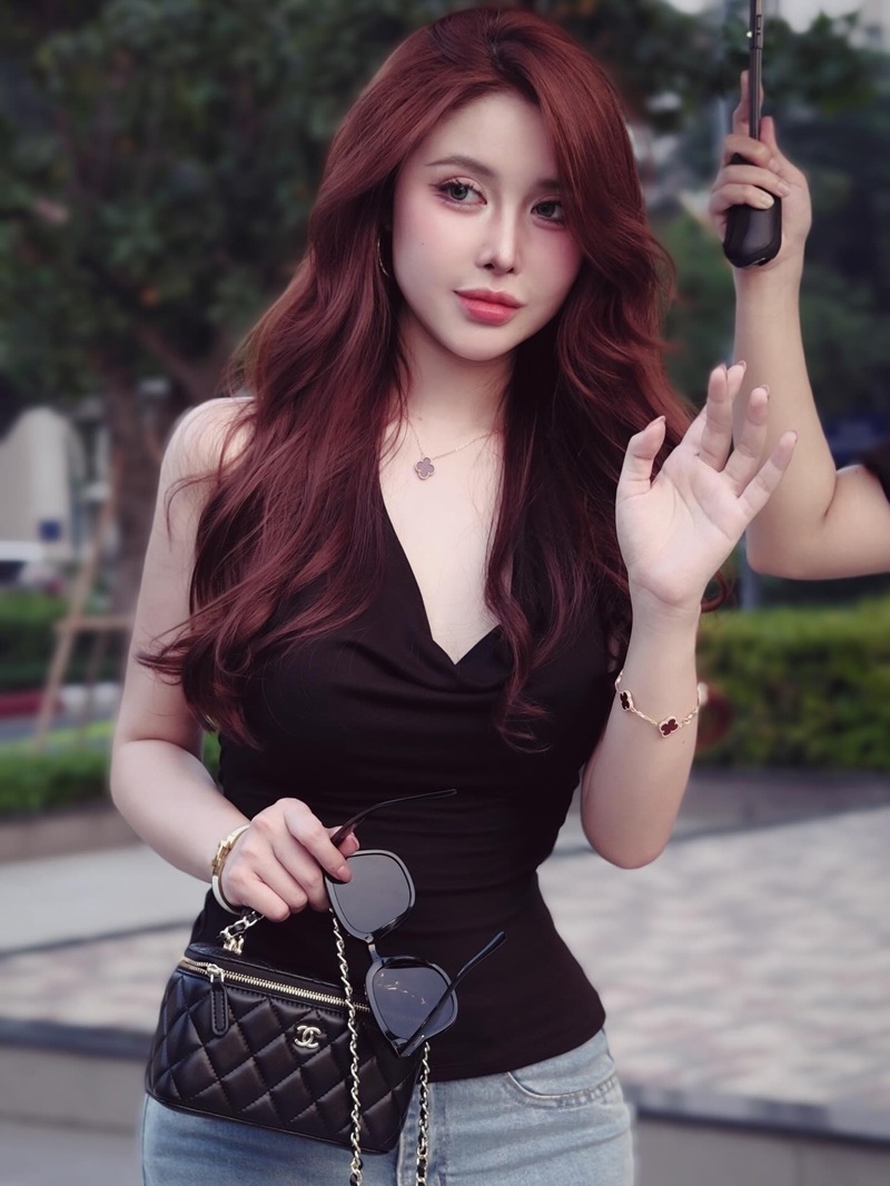 Sướng hét vang trời Yoshida Kim dâm