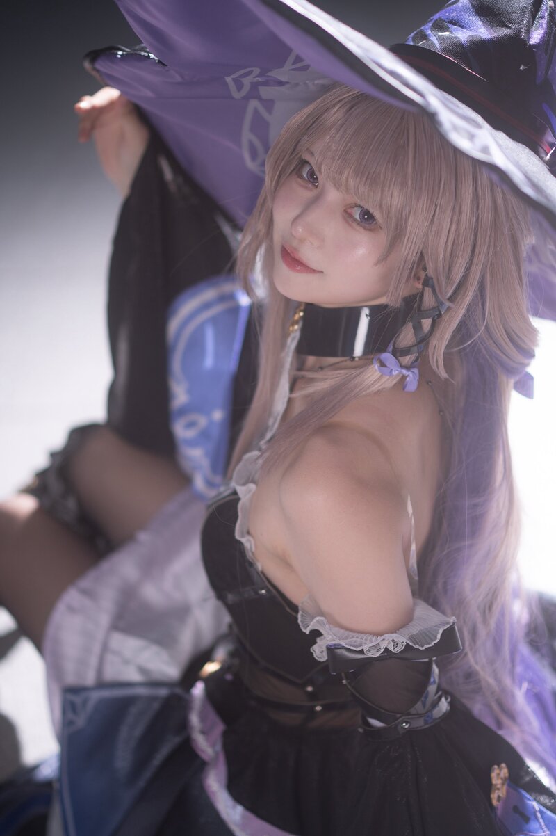 ảnh cosplay the herta nsfw 3