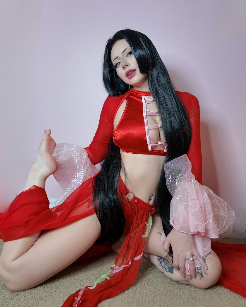 cosplay boa hancock 7
