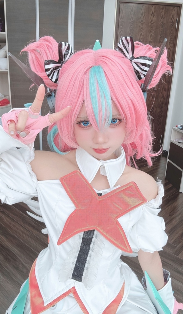Album ảnh Gái Xinh Cosplay với nhiều concept độc đáo