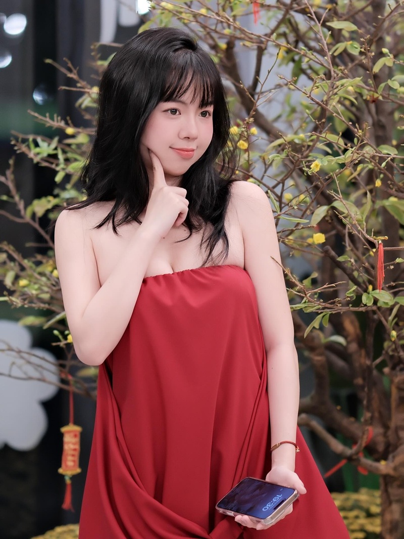 Ảnh hot girl Shana Quỳnh Giang body nứng rên rỉ