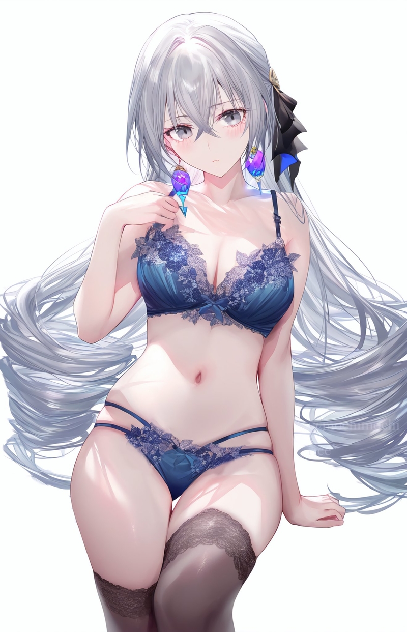 Ảnh Bronya Ngực Tròn 9