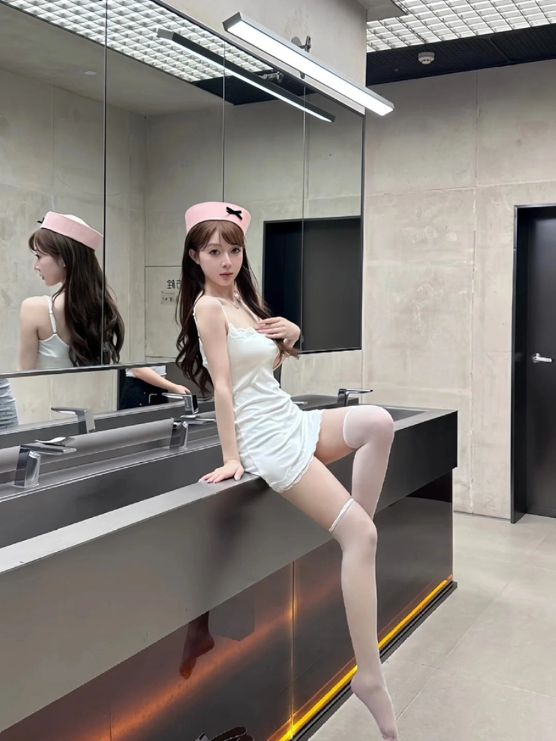 Ảnh Gái Mặc Đồ Ngủ 8