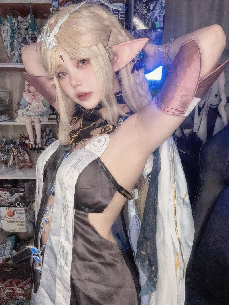 Miu cosplayer style bunny girl tai thỏ