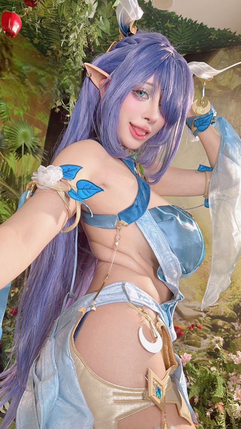 Ảnh coser Byoru da bóng mướt mịn