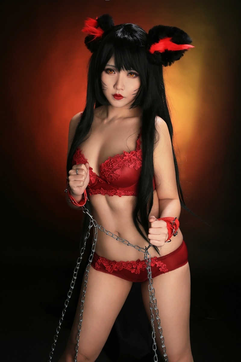 Ảnh Coser Alin body mướt mồ hôi dâm