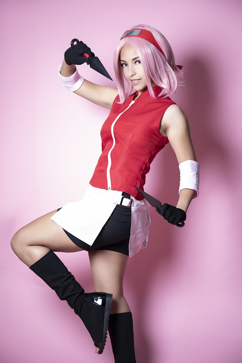 Ảnh Cosplay Sakura Haruno quần lót ướt dính